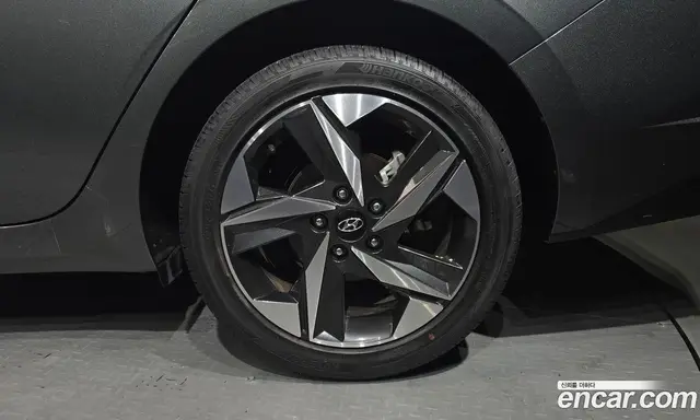 Hyundai Avante 2021 1.6 автомат (гидро), миниатюра 7 Hyundai Avante 2021 1.6 автомат (гидро), миниатюра 7