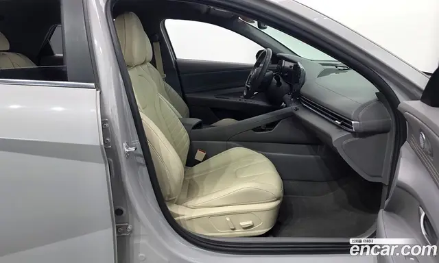 Hyundai Avante 2023 1.6 автомат (гидро), миниатюра 10