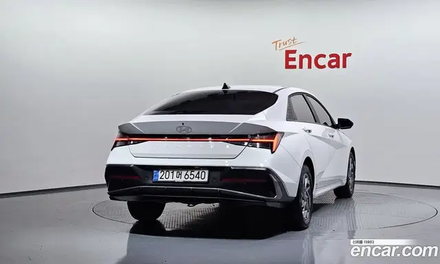 Hyundai Avante 2024 1.6 автомат (гидро), миниатюра 4 Hyundai Avante 2024 1.6 автомат (гидро), миниатюра 4