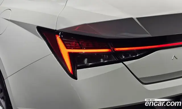 Hyundai Avante 2024 1.6 автомат (гидро), миниатюра 9 Hyundai Avante 2024 1.6 автомат (гидро), миниатюра 9