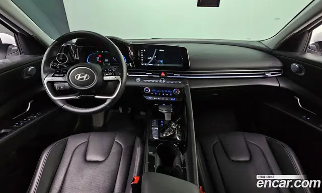 Hyundai Avante 2024 1.6 автомат (гидро), миниатюра 10 Hyundai Avante 2024 1.6 автомат (гидро), миниатюра 10