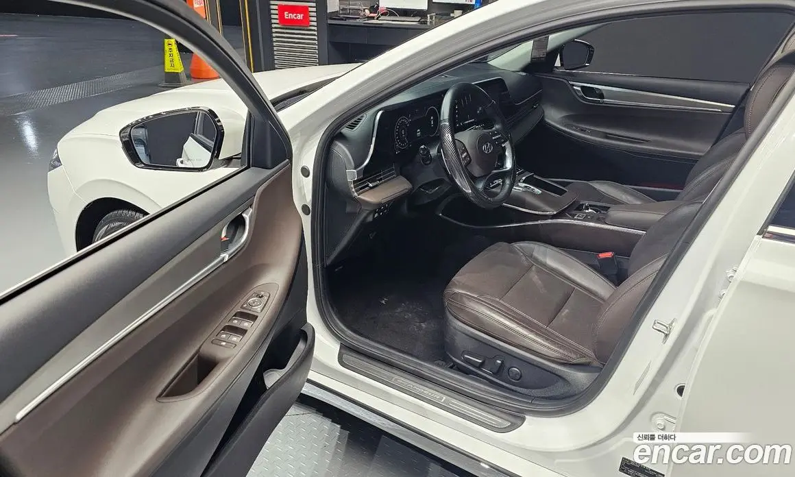 Hyundai Grandeur 2021 2.5 автомат (гидро), фото 10
