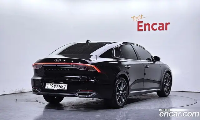 Hyundai Grandeur 2022 2.5 автомат (гидро), миниатюра 2 Hyundai Grandeur 2022 2.5 автомат (гидро), миниатюра 2