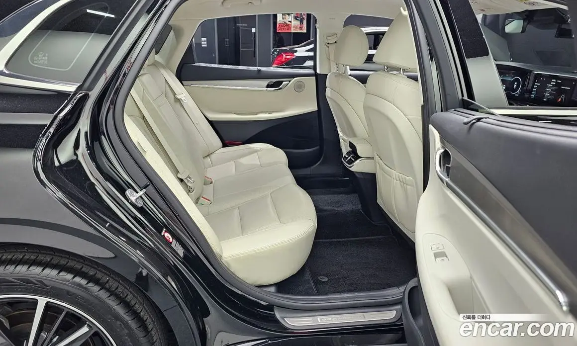 Hyundai Grandeur 2022 2.5 автомат (гидро), фото 12 Hyundai Grandeur 2022 2.5 автомат (гидро), фото 12