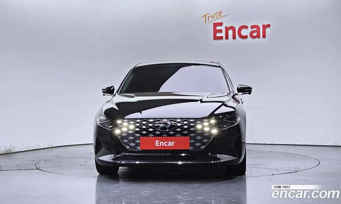 Hyundai Grandeur 2022 2.5 автомат (гидро), фото 3 Hyundai Grandeur 2022 2.5 автомат (гидро), фото 3