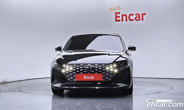 Hyundai Grandeur 2022 2.5 автомат (гидро), миниатюра 3 Hyundai Grandeur 2022 2.5 автомат (гидро), миниатюра 3