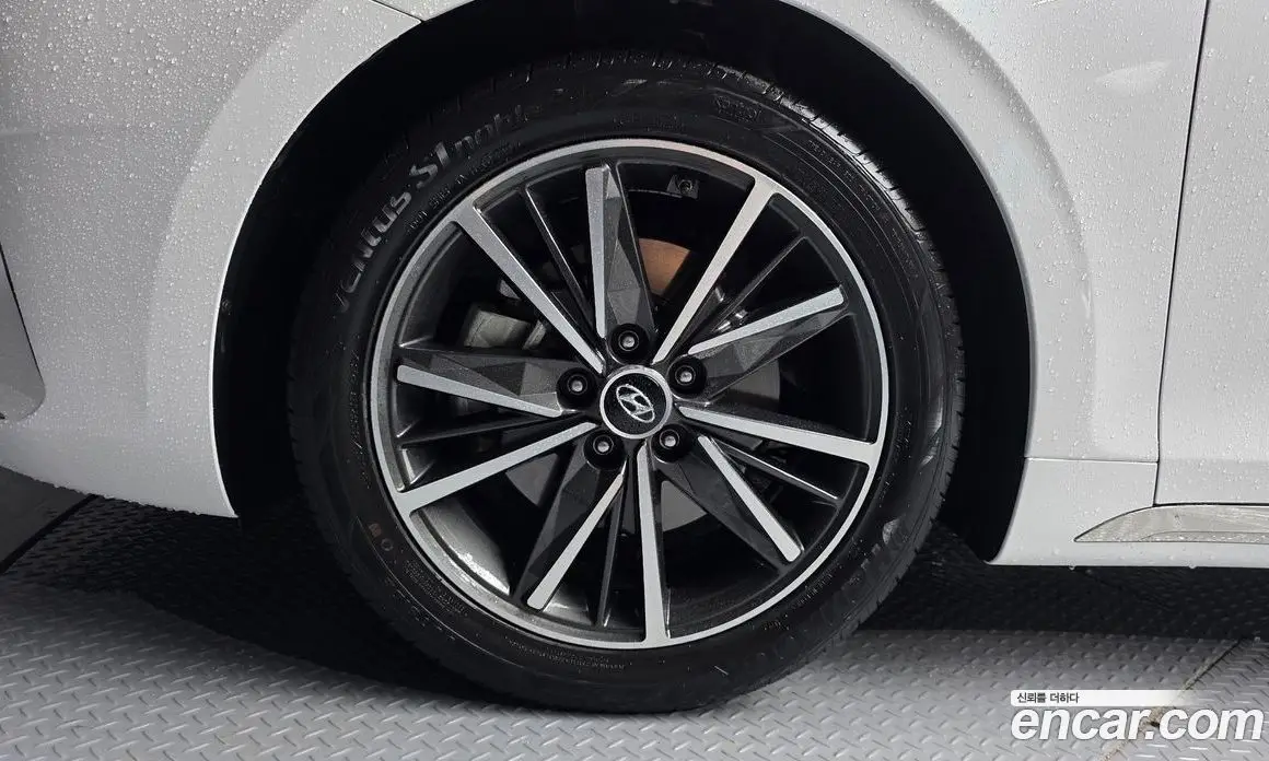 Hyundai Grandeur 2022 2.5 автомат (гидро), фото 5 Hyundai Grandeur 2022 2.5 автомат (гидро), фото 5
