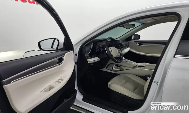 Hyundai Grandeur 2022 2.5 автомат (гидро), миниатюра 12