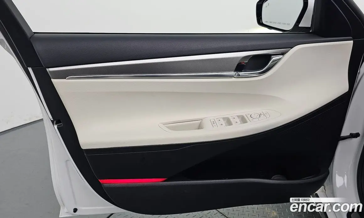 Hyundai Grandeur 2022 2.5 автомат (гидро), фото 13