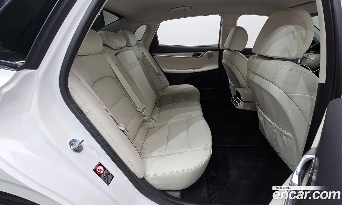 Hyundai Grandeur 2022 2.5 автомат (гидро), фото 16