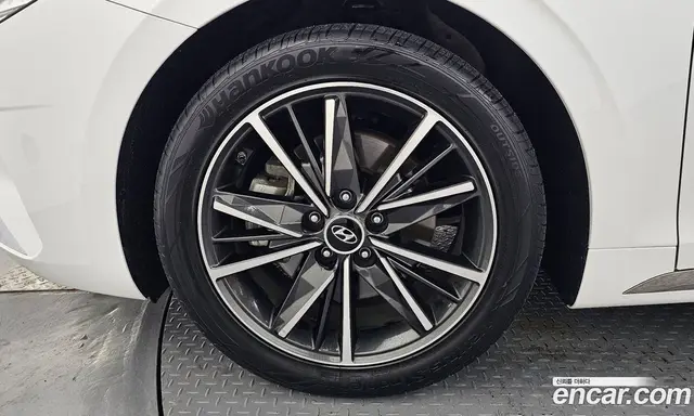 Hyundai Grandeur 2022 2.5 автомат (гидро), миниатюра 4
