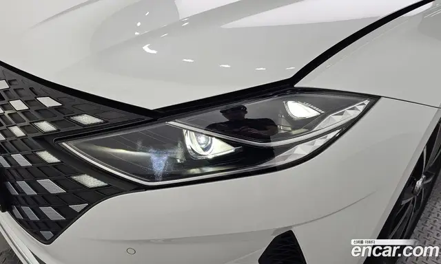 Hyundai Grandeur 2022 2.5 автомат (гидро), миниатюра 7