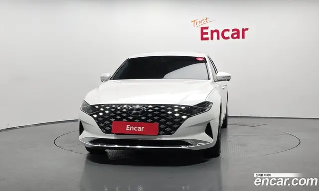 Hyundai Grandeur 2022 2.4 автомат (гидро), миниатюра 3