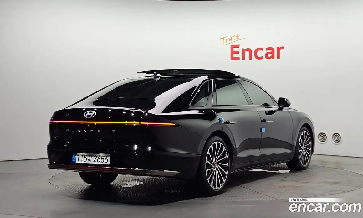 Hyundai Grandeur 2023 2.5 автомат (гидро), фото 2 Hyundai Grandeur 2023 2.5 автомат (гидро), фото 2
