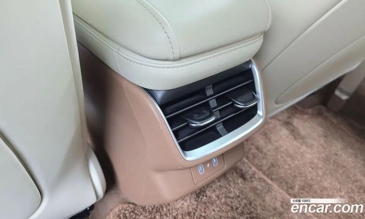 Hyundai Grandeur 2023 1.6 автомат (гидро), фото 33