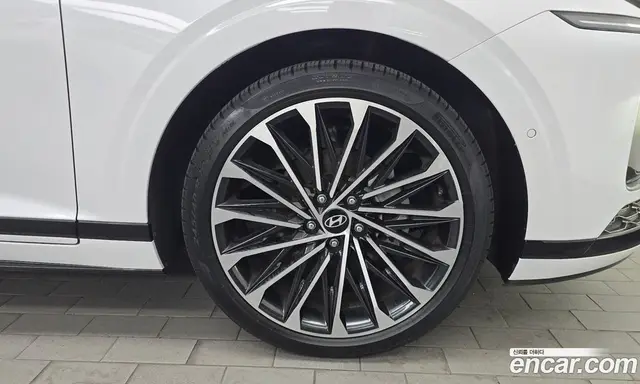 Hyundai Grandeur 2023 1.6 автомат (гидро), миниатюра 7