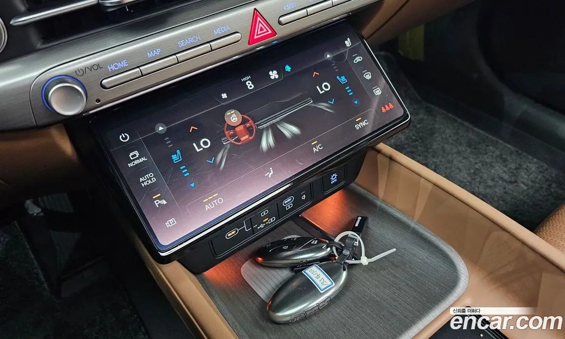 Hyundai Grandeur 2023 2.5 автомат (гидро), фото 16