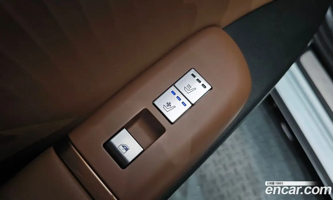 Hyundai Grandeur 2023 2.5 автомат (гидро), фото 20