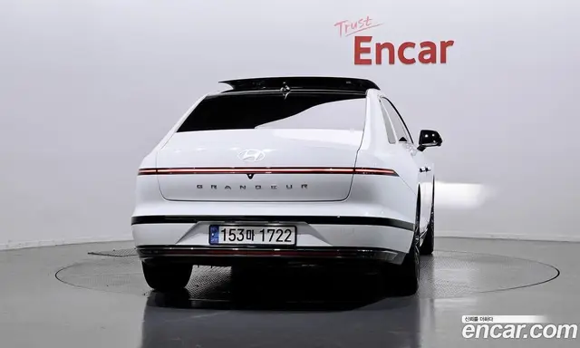 Hyundai Grandeur 2023 2.5 автомат (гидро), миниатюра 4