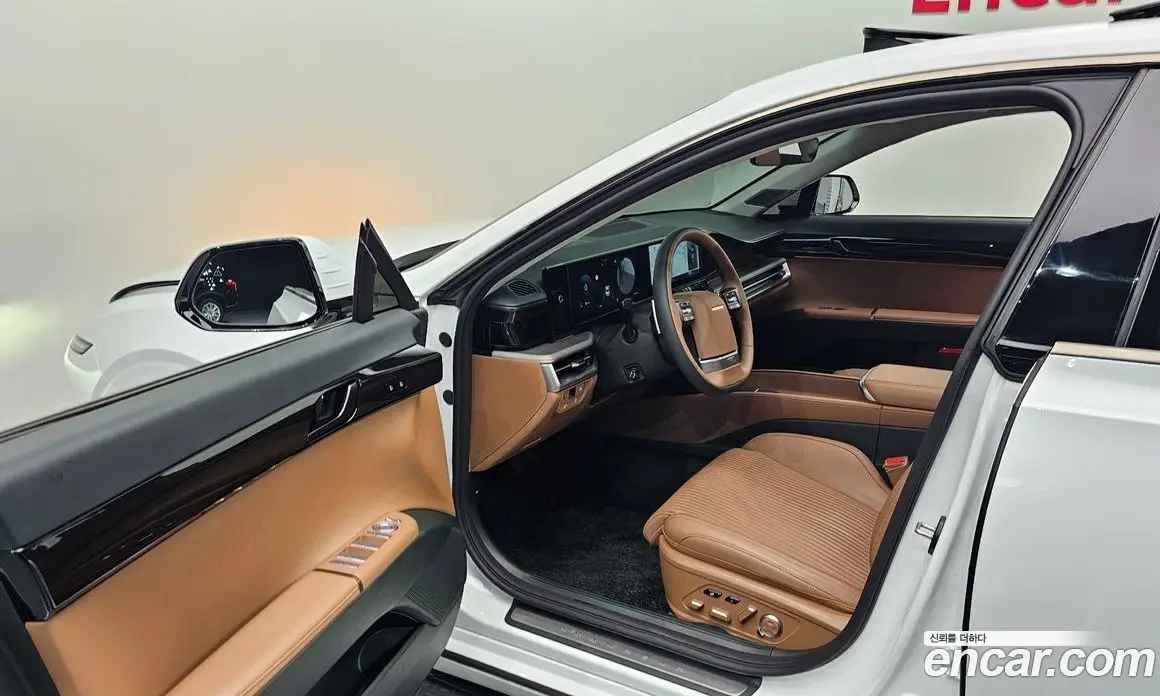 Hyundai Grandeur 2023 2.5 автомат (гидро), фото 10