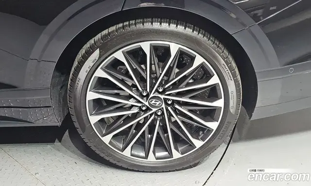 Hyundai Grandeur 2025 2.5 автомат (гидро), миниатюра 7 Hyundai Grandeur 2025 2.5 автомат (гидро), миниатюра 7