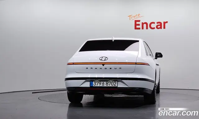 Hyundai Grandeur 2026 2.5 автомат (гидро), миниатюра 4 Hyundai Grandeur 2026 2.5 автомат (гидро), миниатюра 4