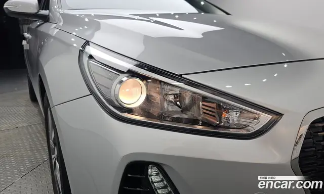 Hyundai i30 2016 1.4 автомат (гидро), миниатюра 7 Hyundai i30 2016 1.4 автомат (гидро), миниатюра 7