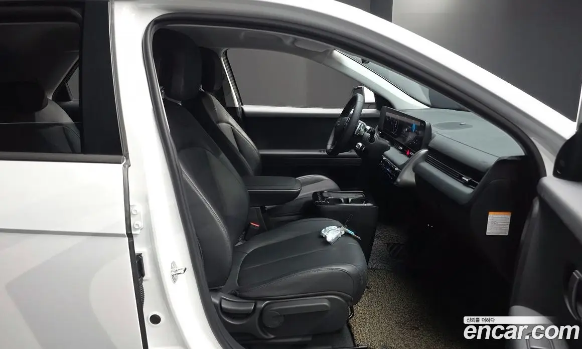 Hyundai Ioniq 5 2024 0.1 автомат (гидро), фото 16 Hyundai Ioniq 5 2024 0.1 автомат (гидро), фото 16