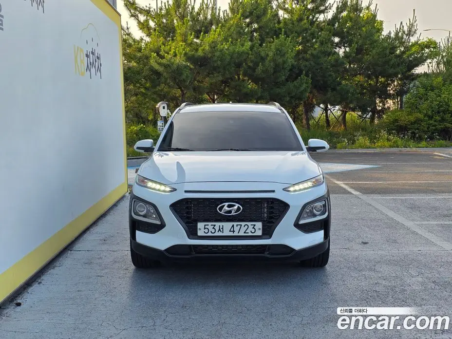 Hyundai Kona 2019 1.6 автомат (гидро), фото 3