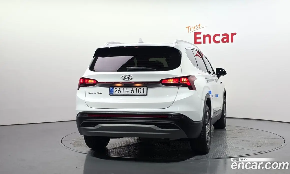 Hyundai Santa Fe 2022 2.5 автомат (гидро), фото 4 Hyundai Santa Fe 2022 2.5 автомат (гидро), фото 4