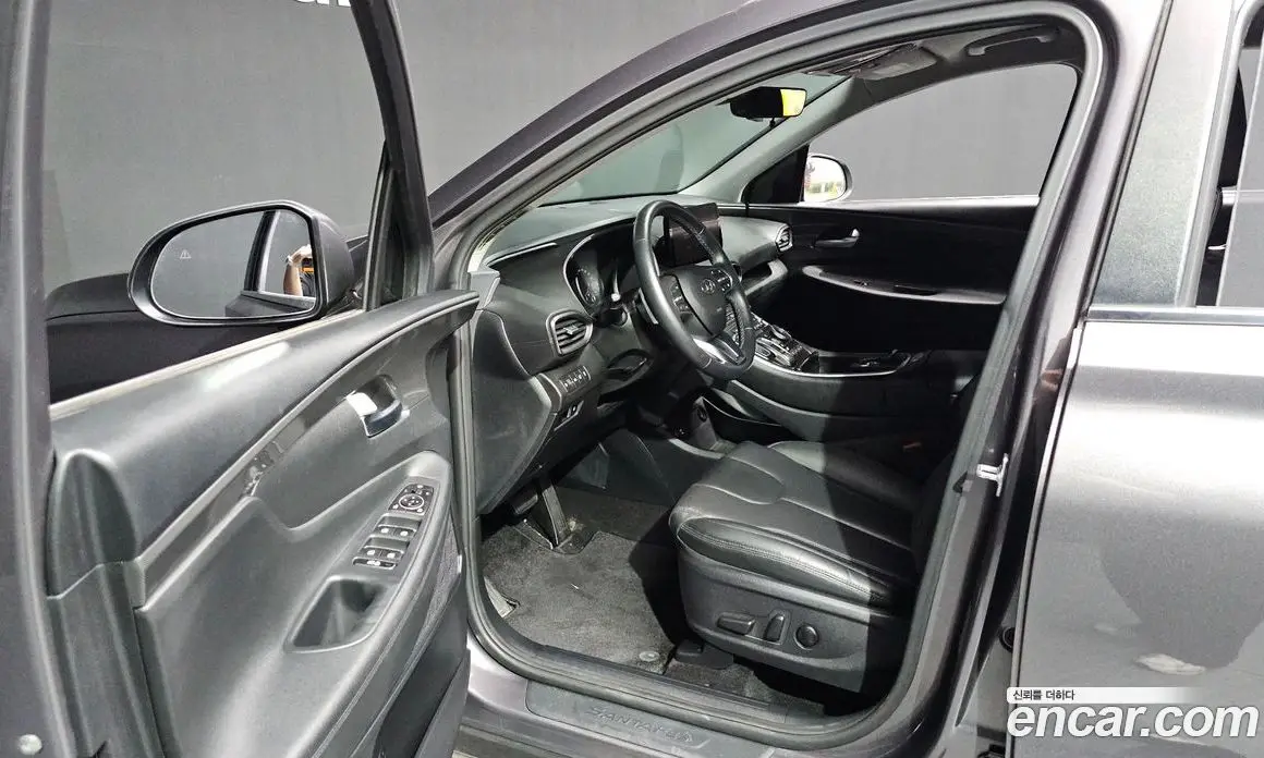 Hyundai Santa Fe 2022 2.2 автомат (гидро), фото 13
