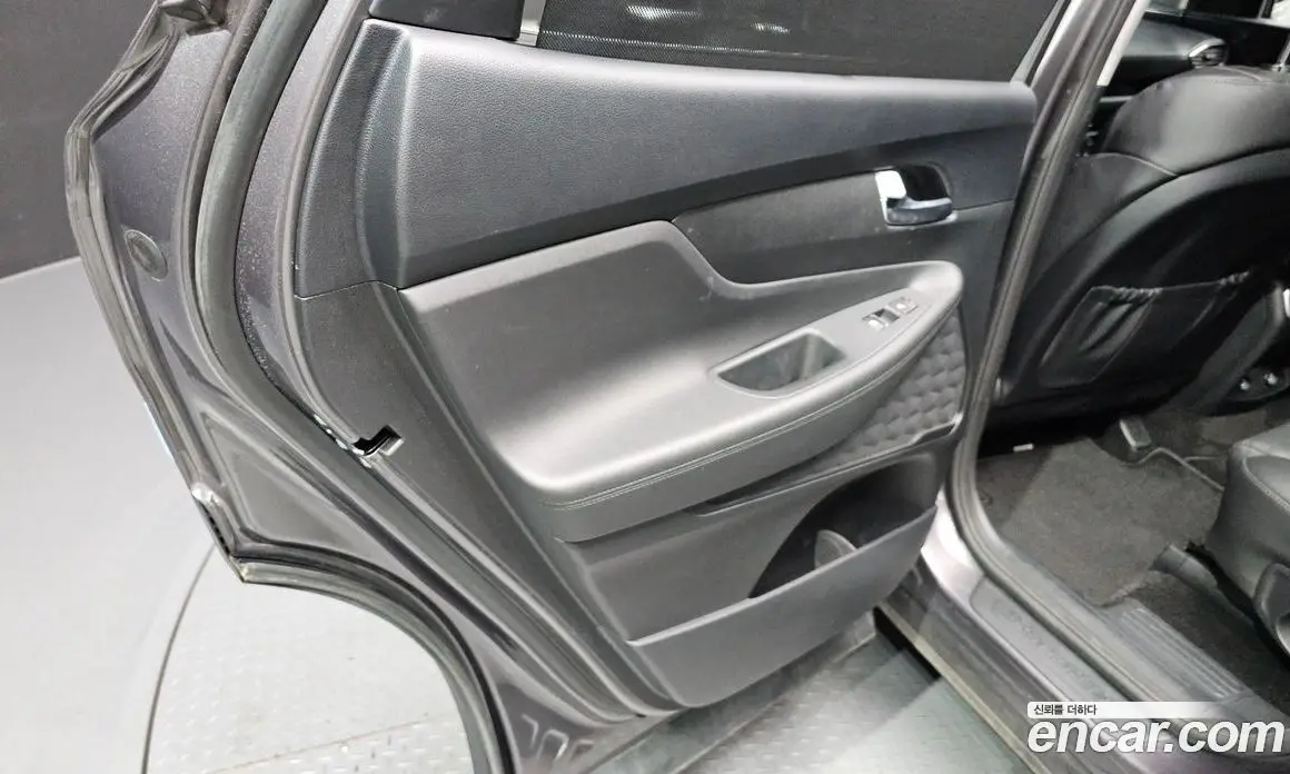 Hyundai Santa Fe 2022 2.2 автомат (гидро), фото 15