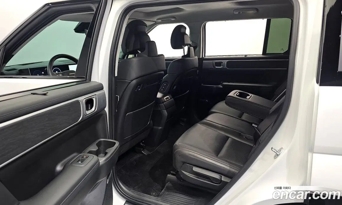 Hyundai Santa Fe 2024 1.6 автомат (гидро), фото 11