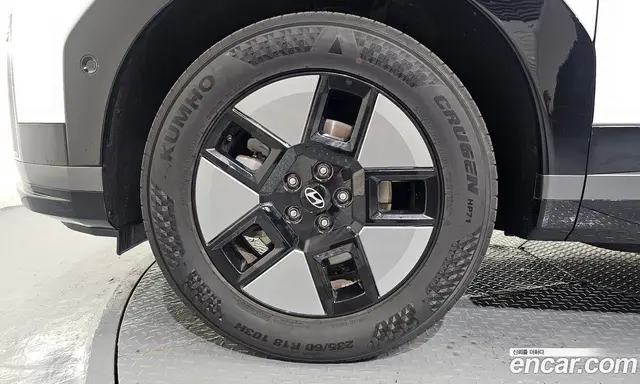 Hyundai Santa Fe 2024 1.6 автомат (гидро), миниатюра 5