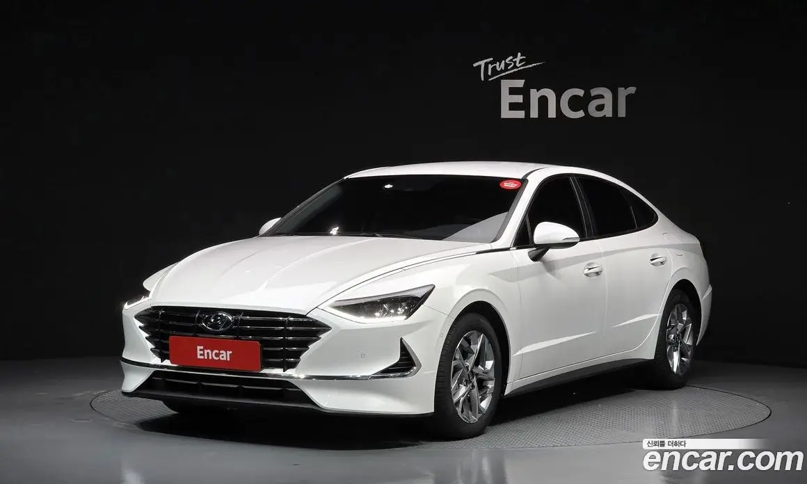 Hyundai Sonata 2019 2.0 автомат (гидро), фото 1 Hyundai Sonata 2019 2.0 автомат (гидро), фото 1
