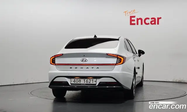 Hyundai Sonata 2019 2.0 автомат (гидро), миниатюра 3 Hyundai Sonata 2019 2.0 автомат (гидро), миниатюра 3