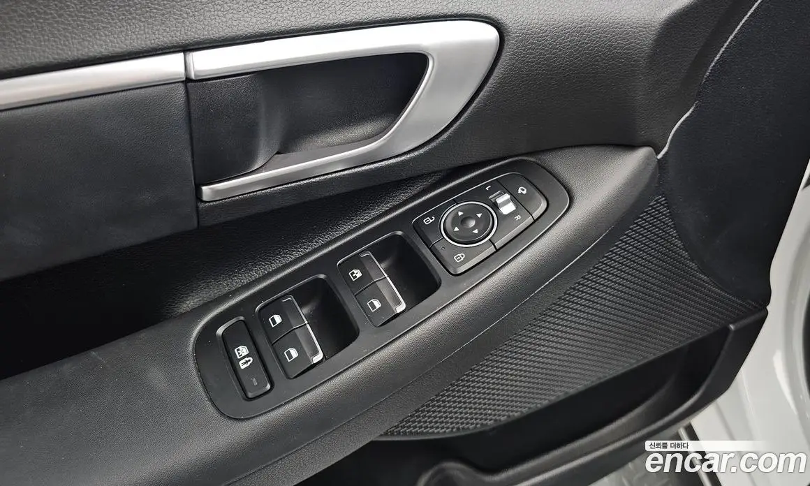 Hyundai Sonata 2019 2.0 автомат (гидро), фото 22 Hyundai Sonata 2019 2.0 автомат (гидро), фото 22