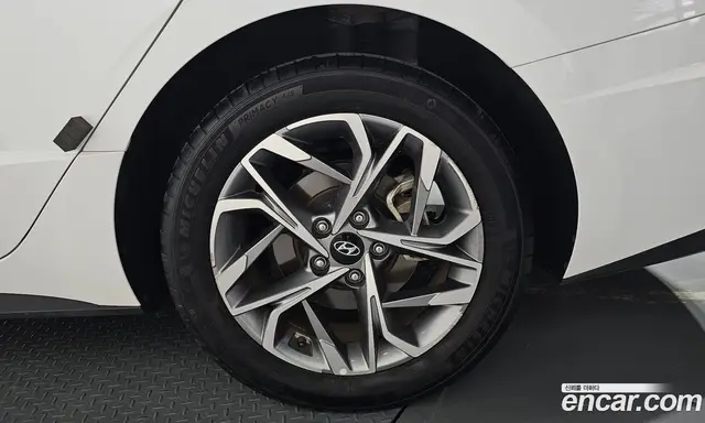 Hyundai Sonata 2019 2.0 автомат (гидро), миниатюра 6 Hyundai Sonata 2019 2.0 автомат (гидро), миниатюра 6