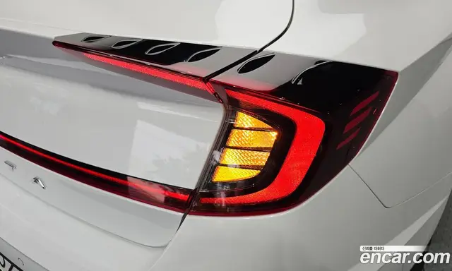 Hyundai Sonata 2019 2.0 автомат (гидро), миниатюра 8 Hyundai Sonata 2019 2.0 автомат (гидро), миниатюра 8