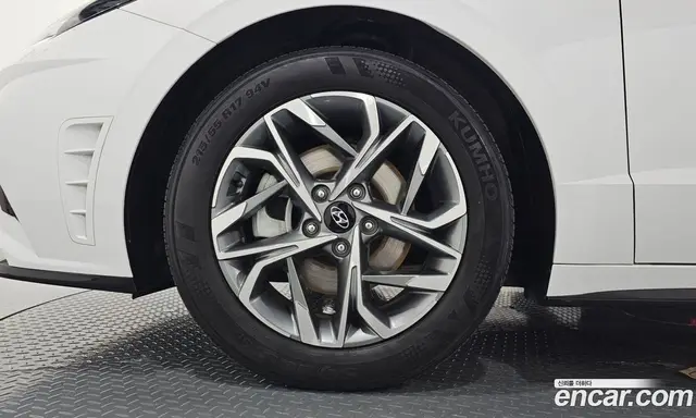 Hyundai Sonata 2022 2.0 автомат (гидро), миниатюра 5 Hyundai Sonata 2022 2.0 автомат (гидро), миниатюра 5