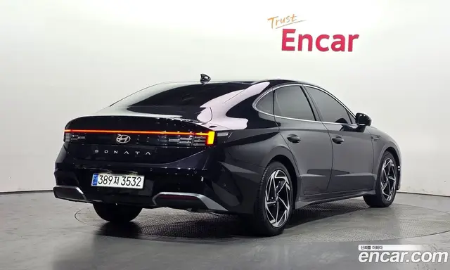 Hyundai Sonata 2023 2.0 автомат (гидро), миниатюра 2