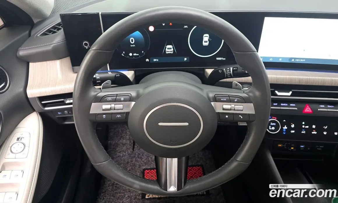 Hyundai Sonata 2023 2.0 автомат (гидро), фото 13