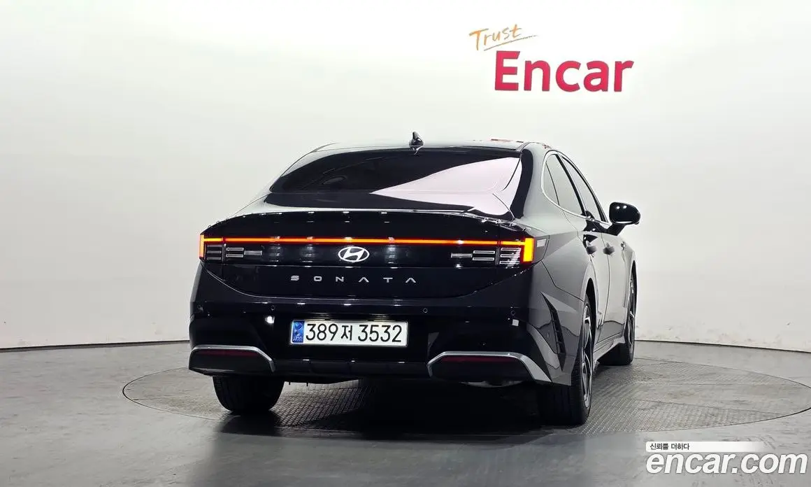 Hyundai Sonata 2023 2.0 автомат (гидро), фото 4