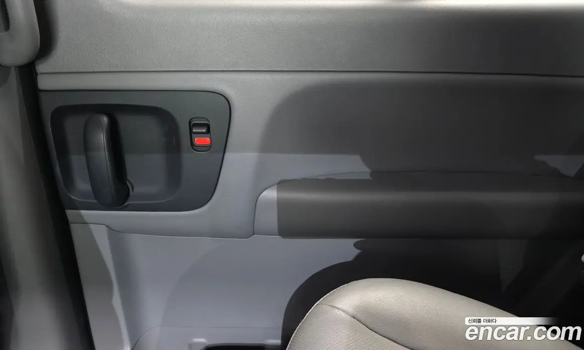 Hyundai Starex 2019 2.5 автомат (гидро), фото 15 Hyundai Starex 2019 2.5 автомат (гидро), фото 15