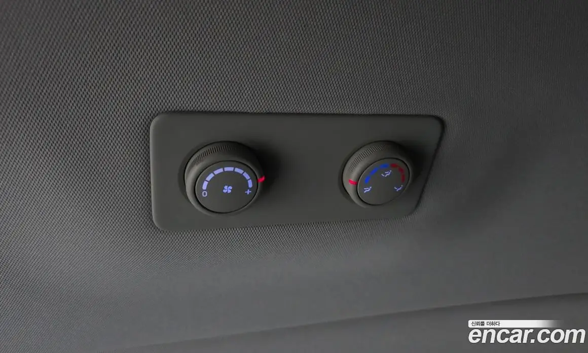 Hyundai Starex 2019 2.5 автомат (гидро), фото 26 Hyundai Starex 2019 2.5 автомат (гидро), фото 26