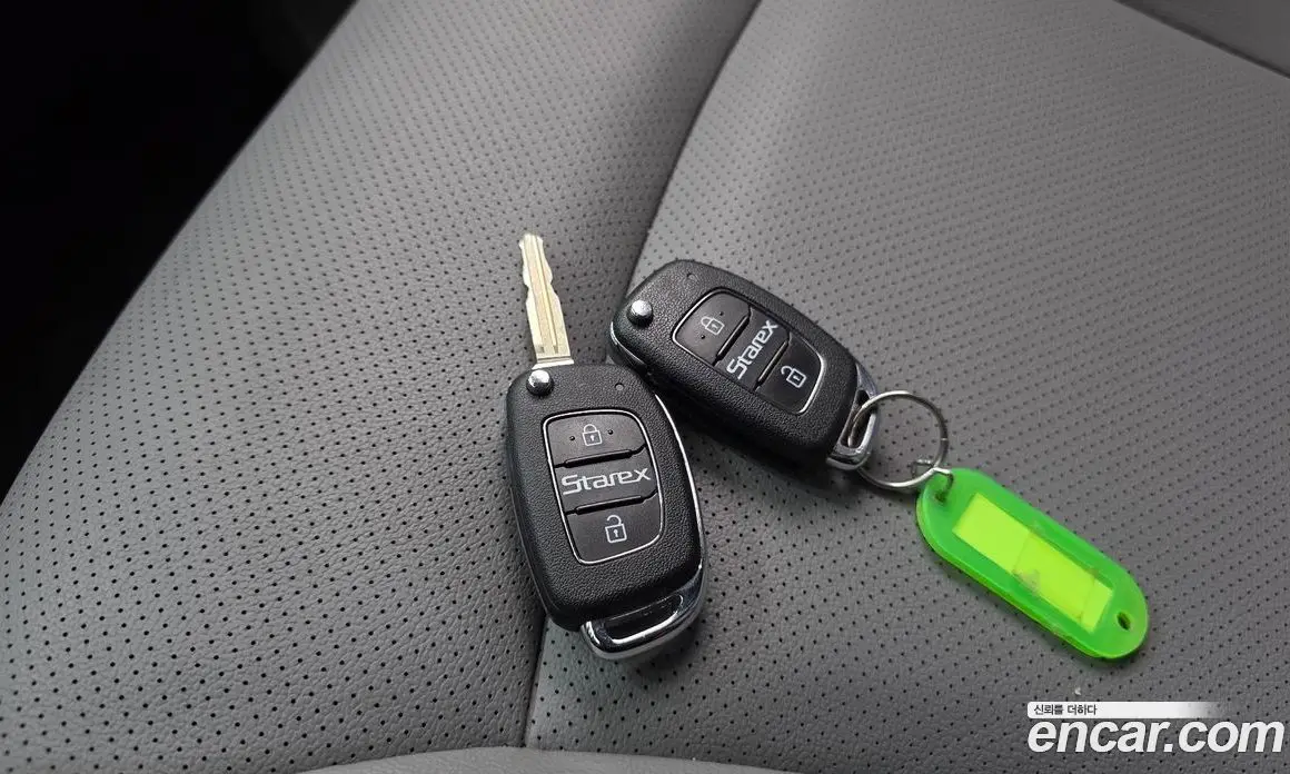 Hyundai Starex 2019 2.5 автомат (гидро), фото 30 Hyundai Starex 2019 2.5 автомат (гидро), фото 30