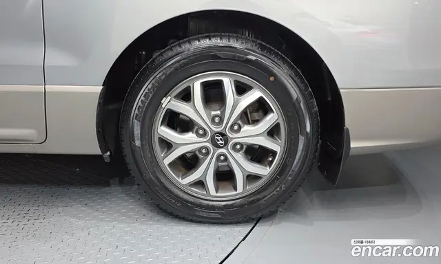 Hyundai Starex 2019 2.5 автомат (гидро), миниатюра 7 Hyundai Starex 2019 2.5 автомат (гидро), миниатюра 7