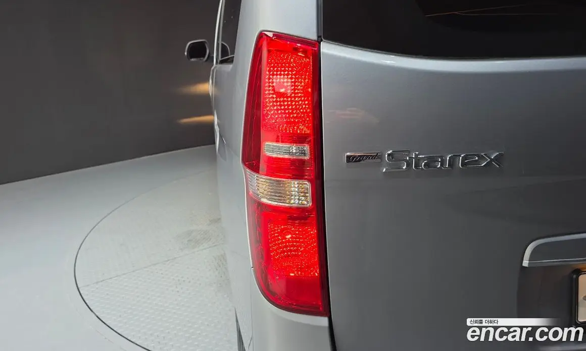 Hyundai Starex 2019 2.5 автомат (гидро), фото 9 Hyundai Starex 2019 2.5 автомат (гидро), фото 9