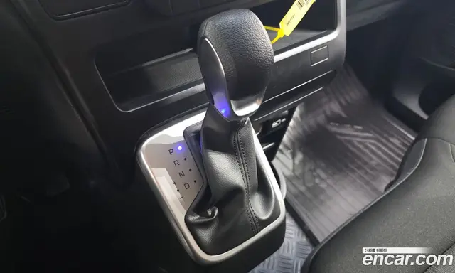 Hyundai Staria 2022 2.2 автомат (гидро), миниатюра 12