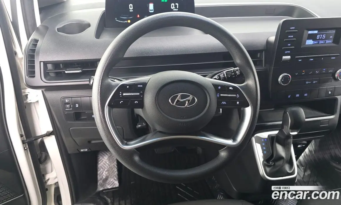 Hyundai Staria 2022 2.2 автомат (гидро), фото 19 Hyundai Staria 2022 2.2 автомат (гидро), фото 19